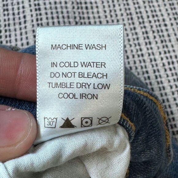 Judy Blue High Waist, Slim Fit Denim in Medium Blue size 9/29 - Picture 10 of 11